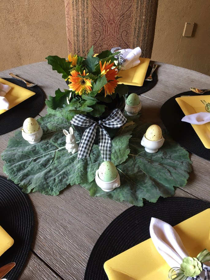 Round Table Centerpiece