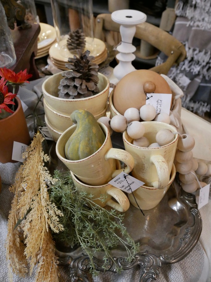 Highland Yard Vintage: The Inspired Home - Fall Edition {Details Blog}