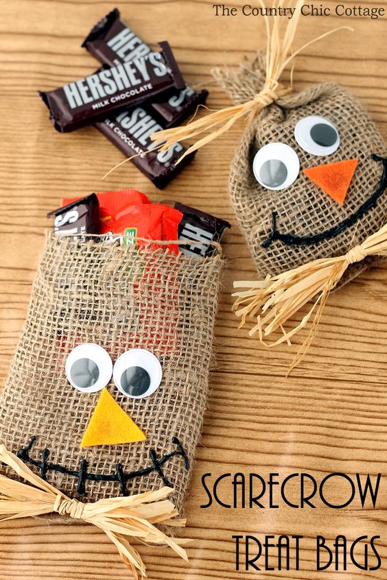 8 Festive DIY Halloween Projects {Details Blog}
