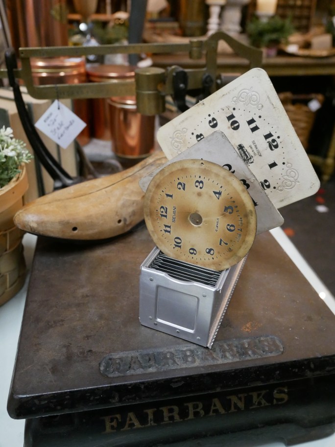 Highland Yard Vintage {Harvest Home} - Details Blog