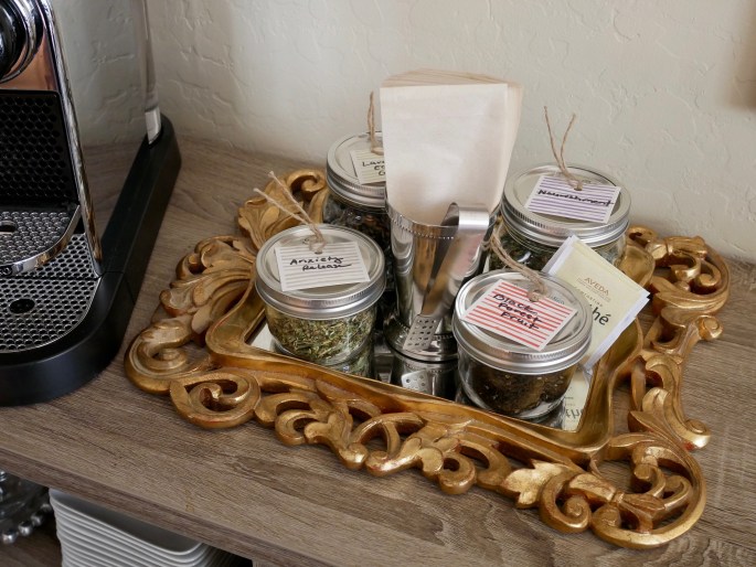 Cozying Up For Fall...With Tea {Details Blog}