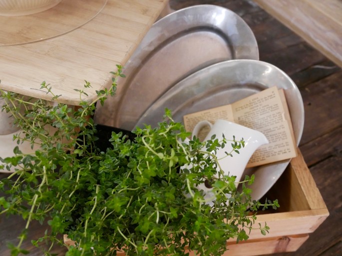 Sweet Salvage: Green Acres {Details Blog}