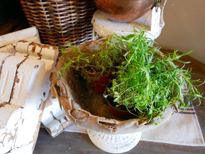 Sweet Salvage: Green Acres {Details Blog}