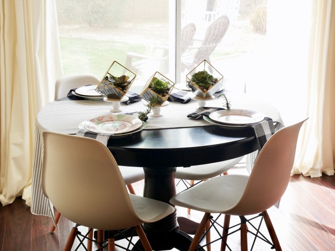 A Sentimental Spring Table Setting {Details Blog}