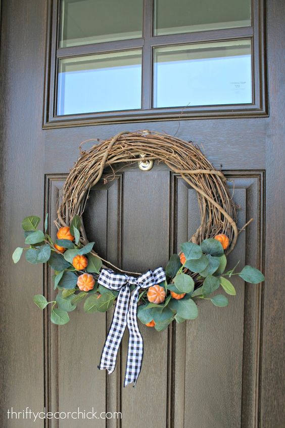 Simple Fall Wreaths to Ease Into the Season {Details Blog}