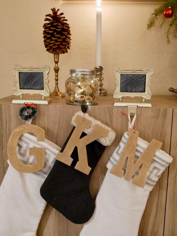 Happy New Year! + Our Christmas House {Details Blog}