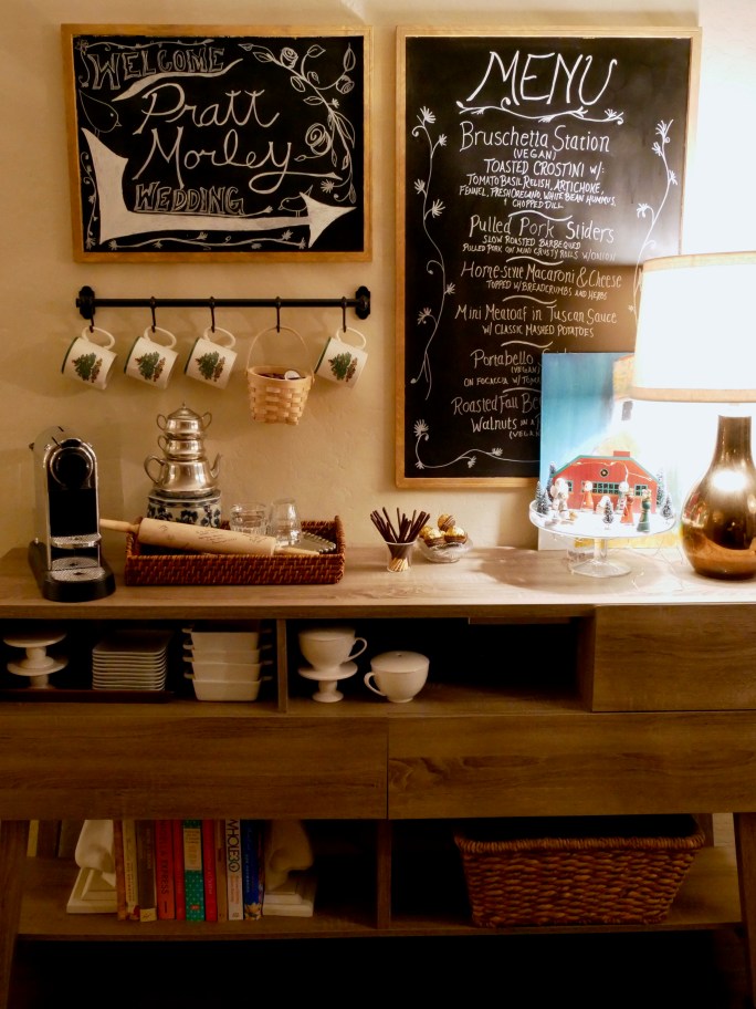 Happy New Year! + Our Christmas House {Details Blog}