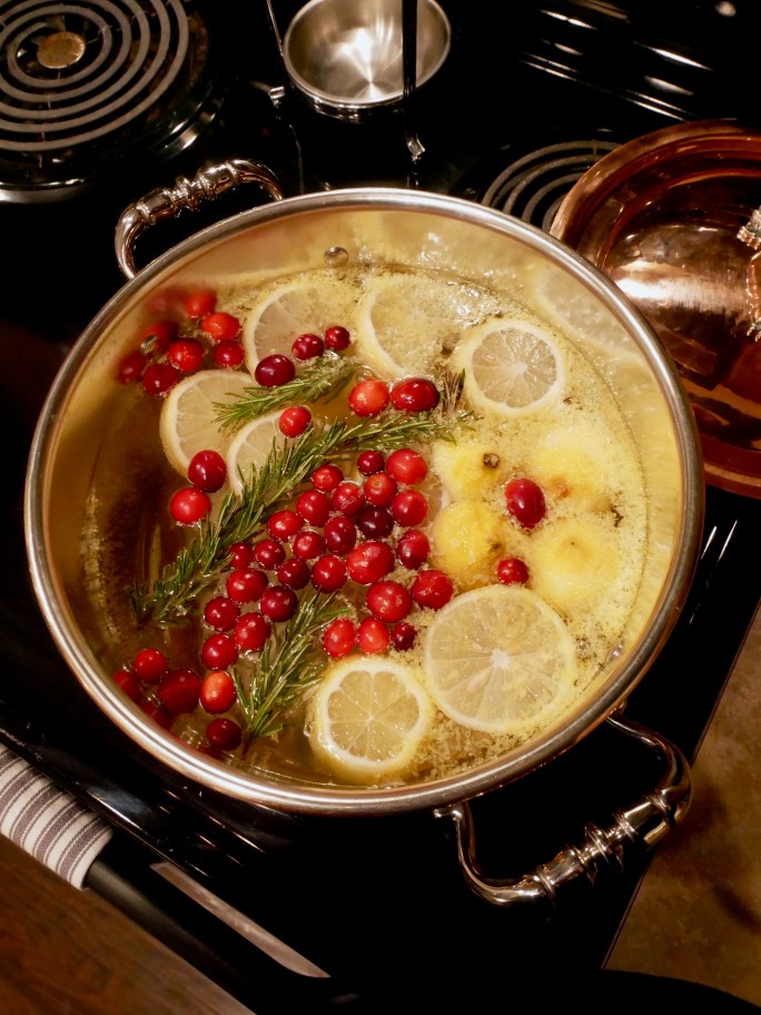 Happy New Year! + Our Christmas House {Details Blog}