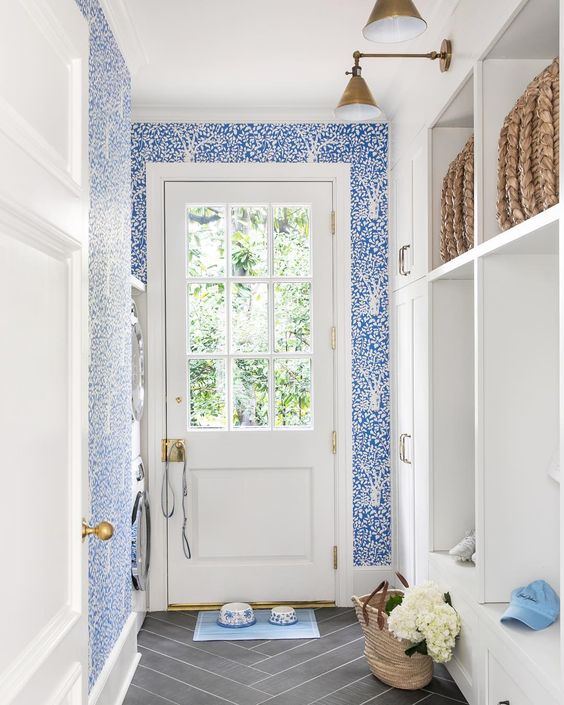 Someone's At Home: Summer Edition {Details Blog}